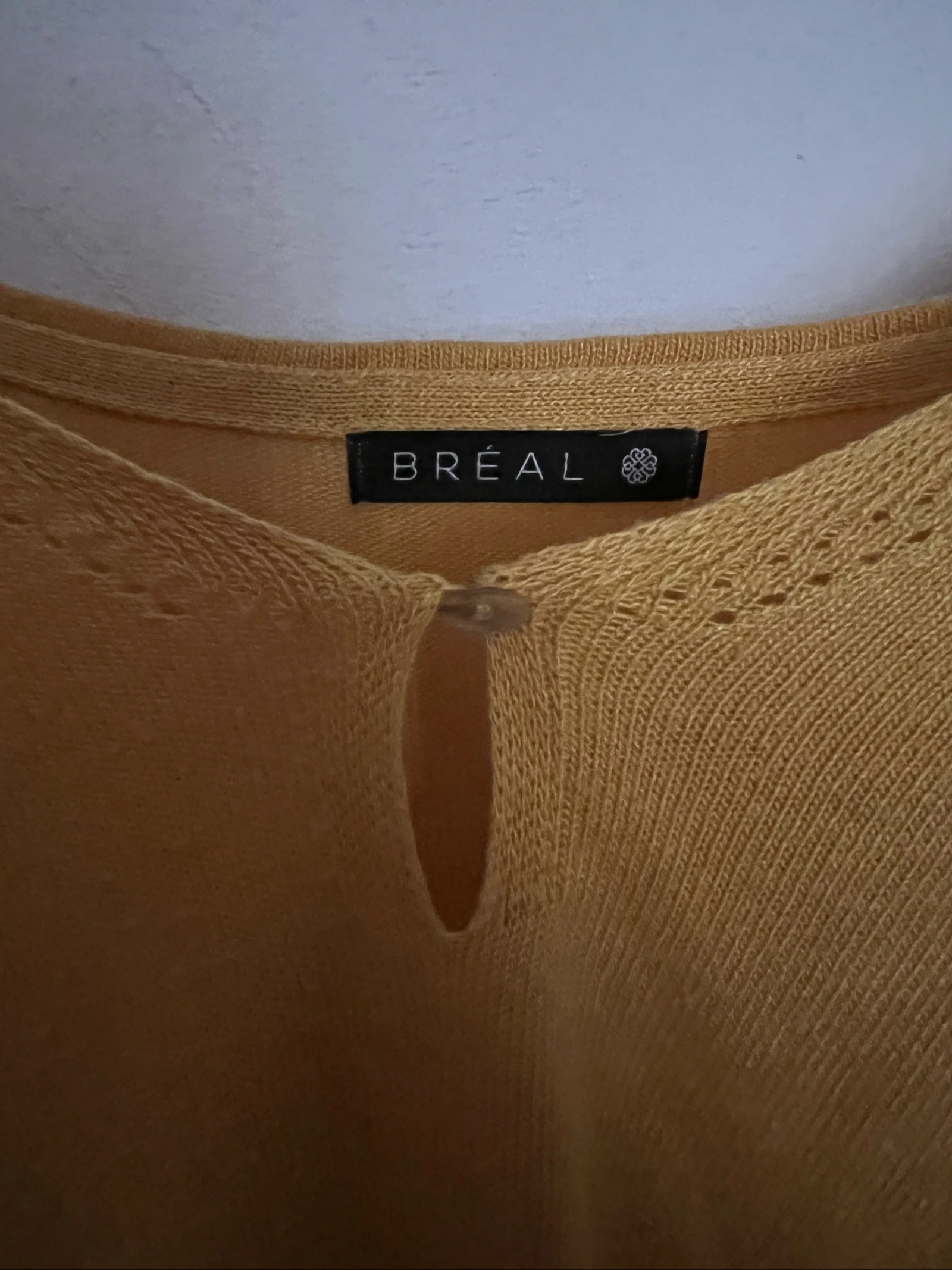 T-shirt jaune moutarde breal  – photo 3